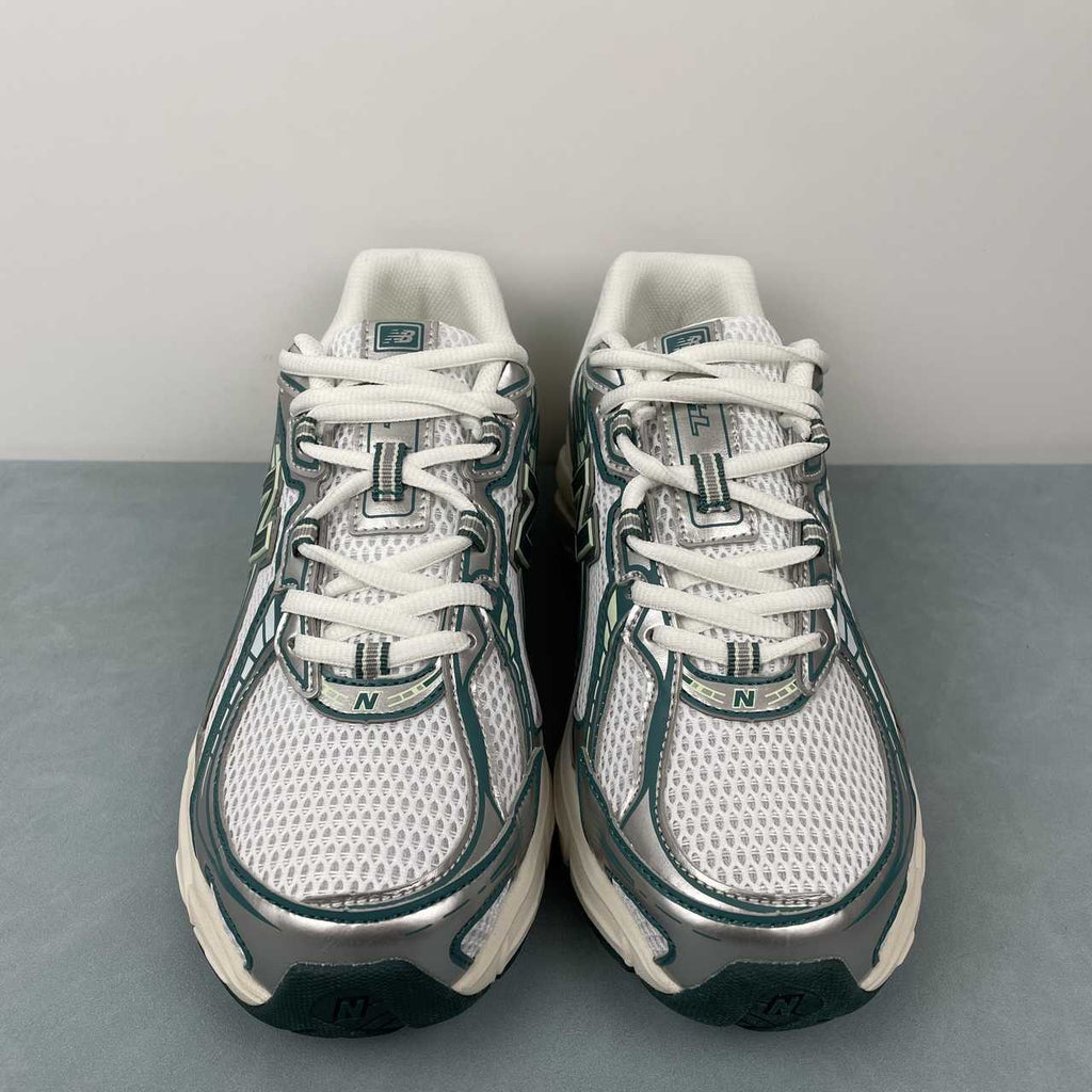 New Balance NB 740 White Marsh Green