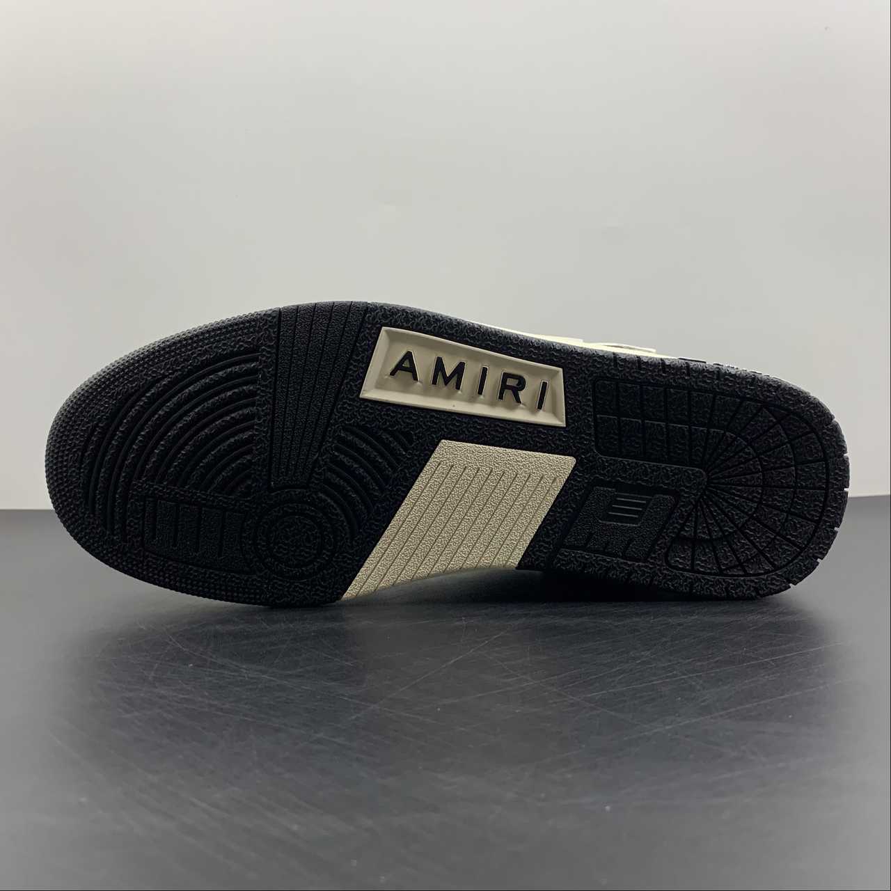 Amiri Skeleton Top Low bianco nero