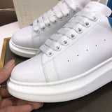 Alexander McQueen sneakers suola oversize bianco azzurro