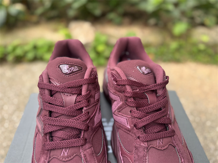 New Balance NB 9060 Burgundy
