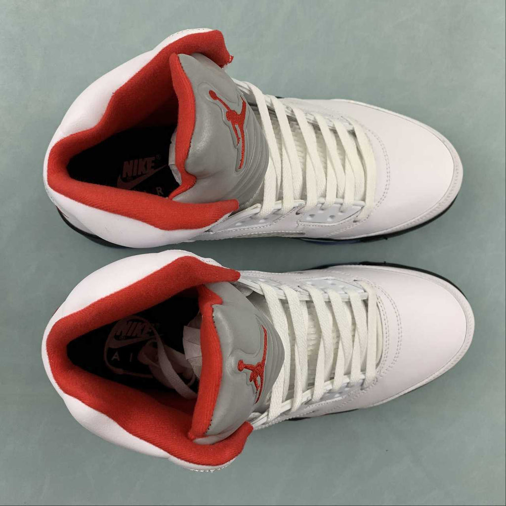 Nike Air Jordan 5 Retro Fire Red Silver Tongue - VIBES MILANO