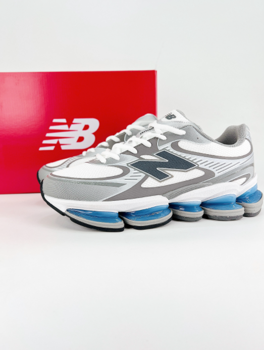 New Balance U2000AA grigio/bianco (modello non uscito ancora in Italia)