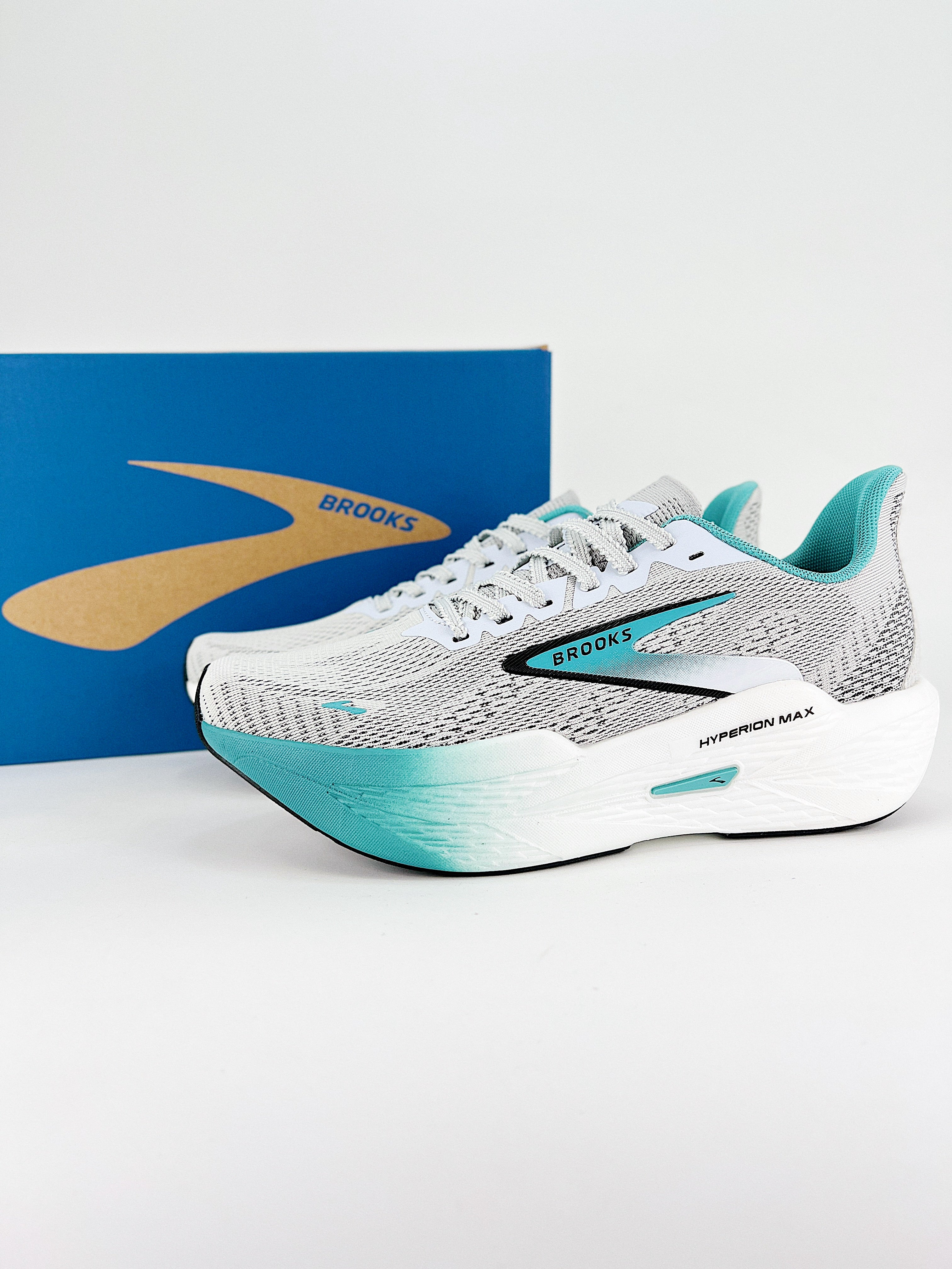 Brooks Hyperion Max 2 grigio-turchese