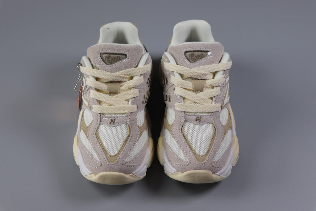 New Balance NB 9060 junior Cipria/Beige