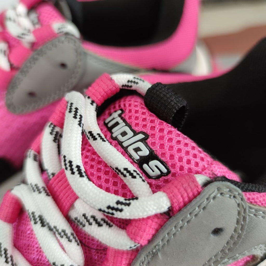 Balenciaga Sneakers Triple S Pink Black White - VIBES MILANO