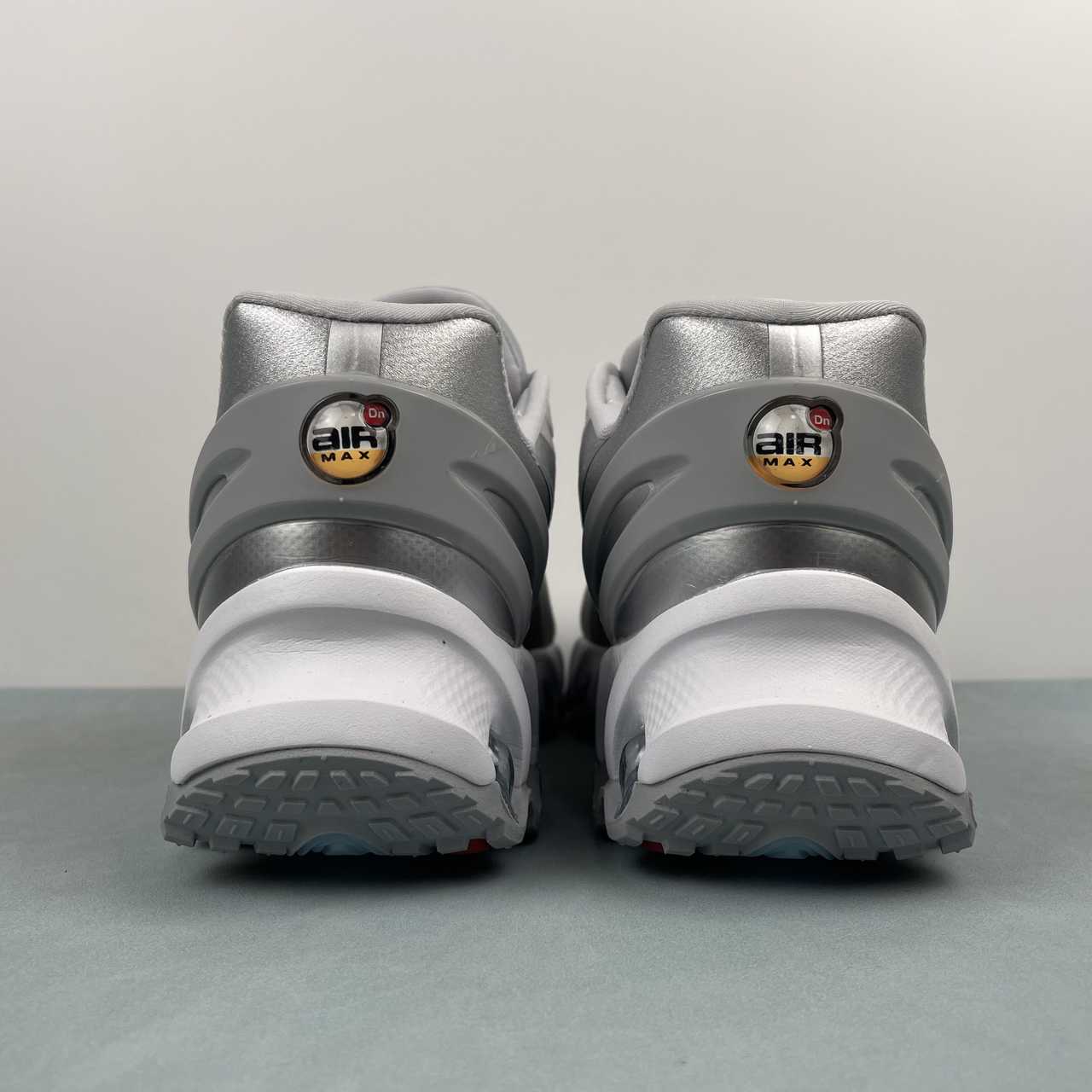 Nike Air Max Dn8 Grey Metallic Silver