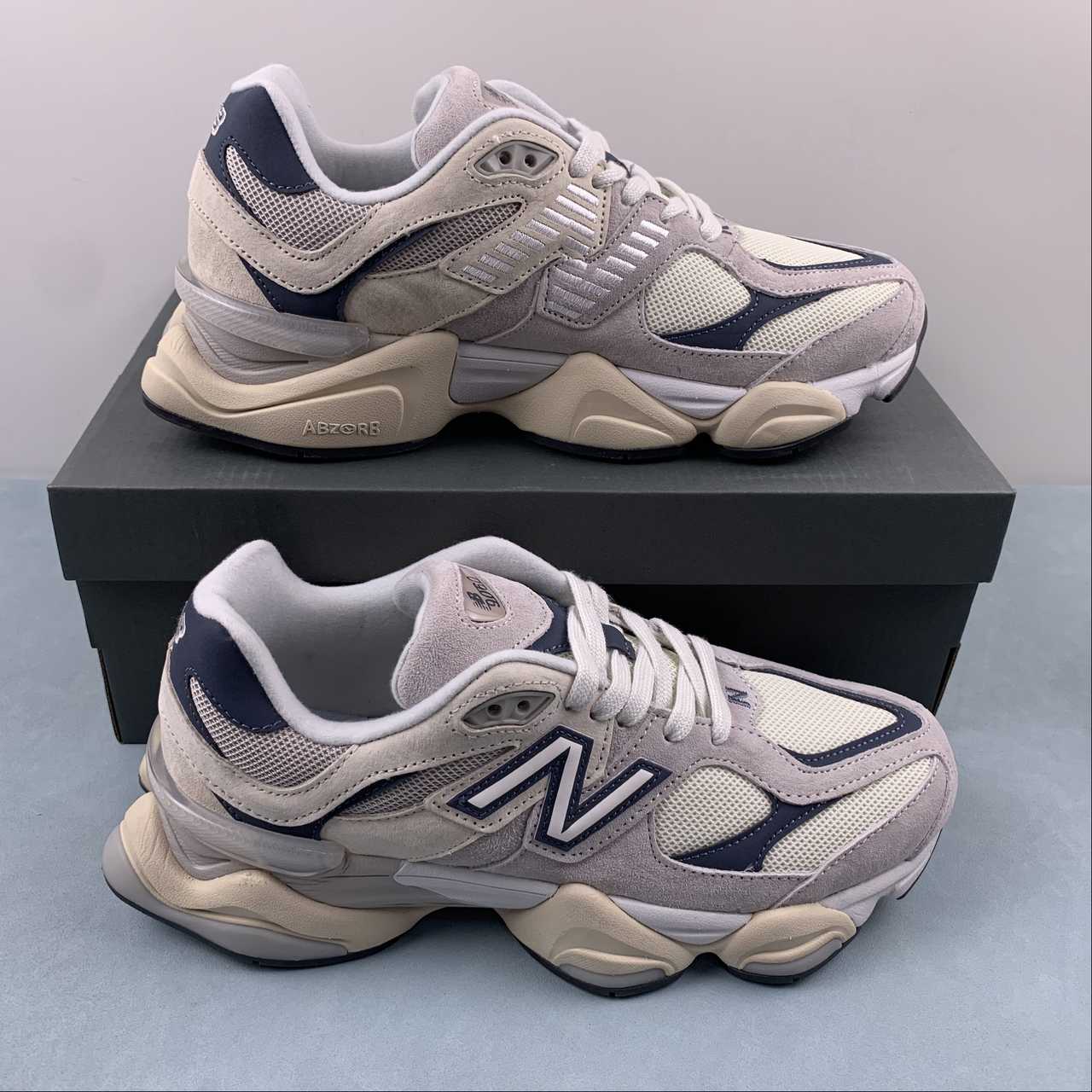 New Balance NB 9060 EEB Moonrock