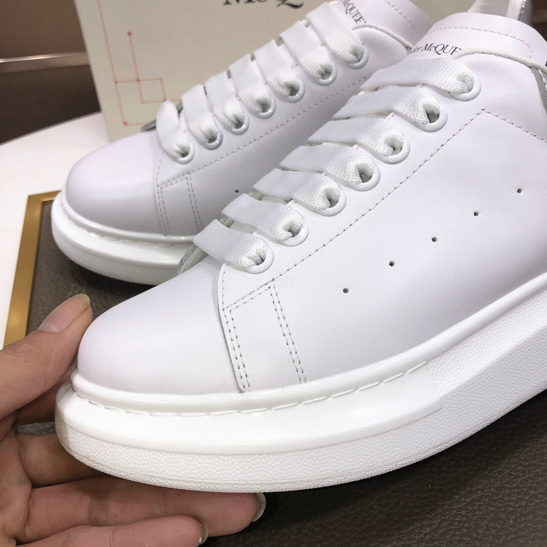 Alexander McQueen sneakers suola oversize bianco silver