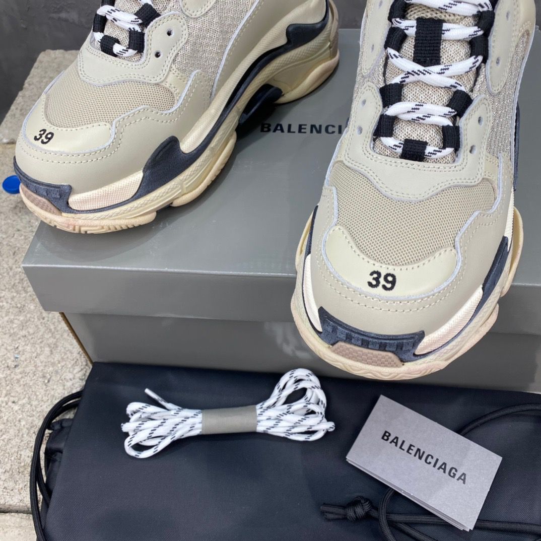 Balenciaga Triple S sneakers white transparent bottom