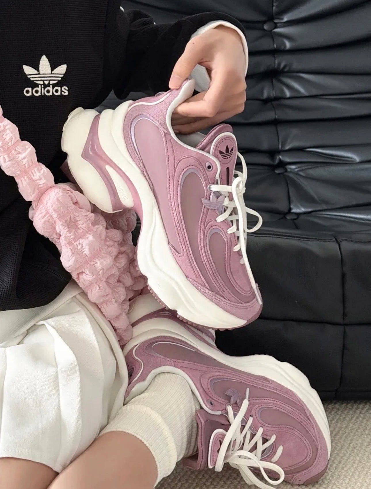 Adidas Originals Ozvenuz CNY Chunky Platform Magic Mauve Off White