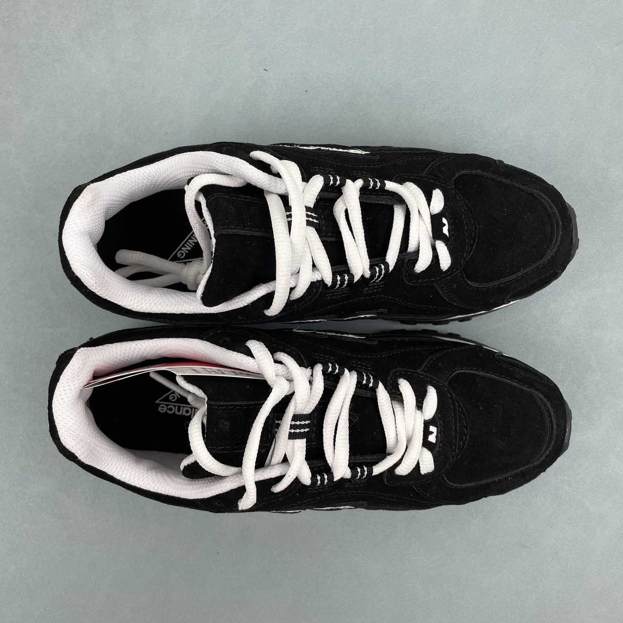 New Balance 204 L Black