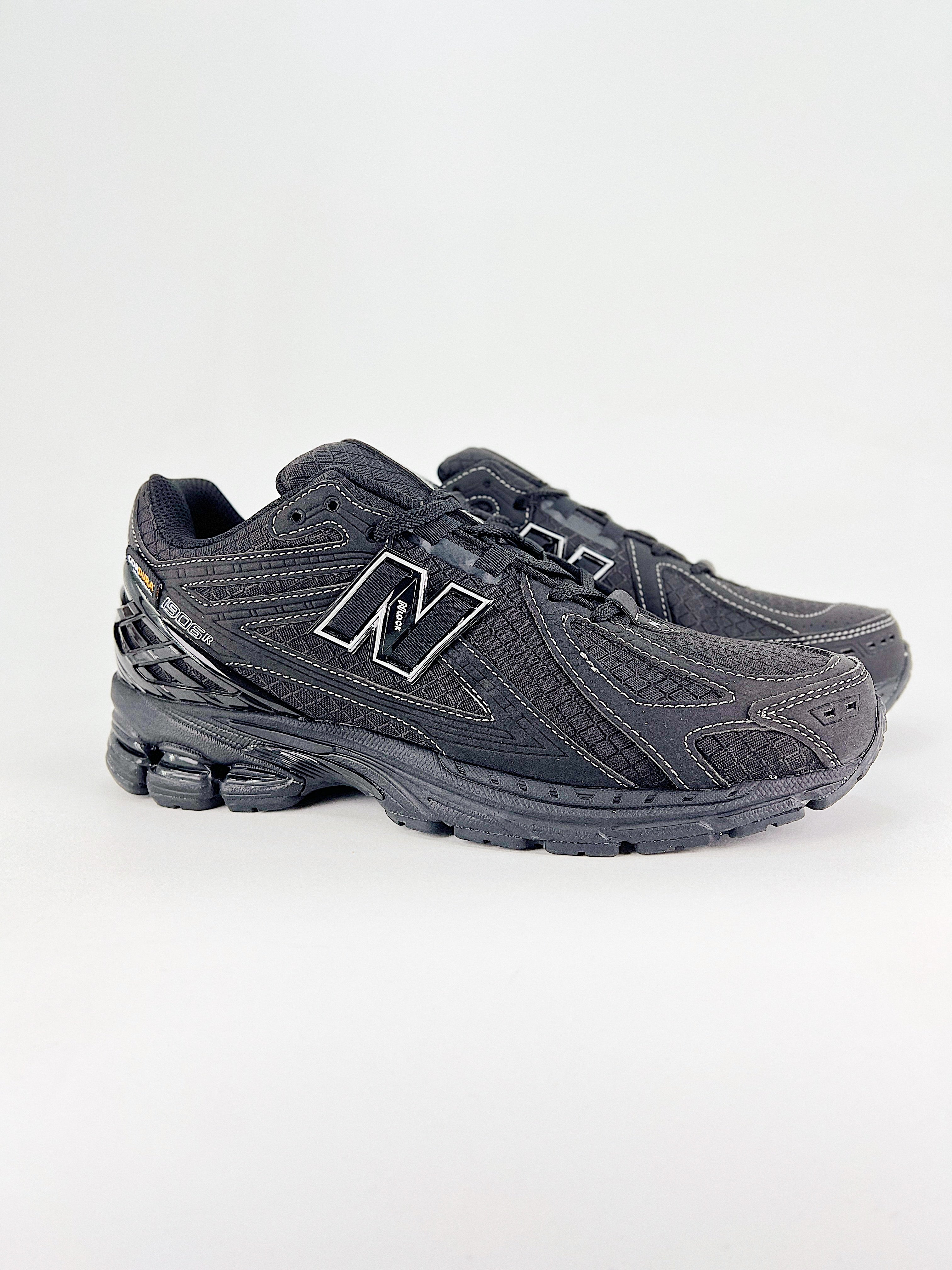 New Balance NB M1906R RWF Cordura Black