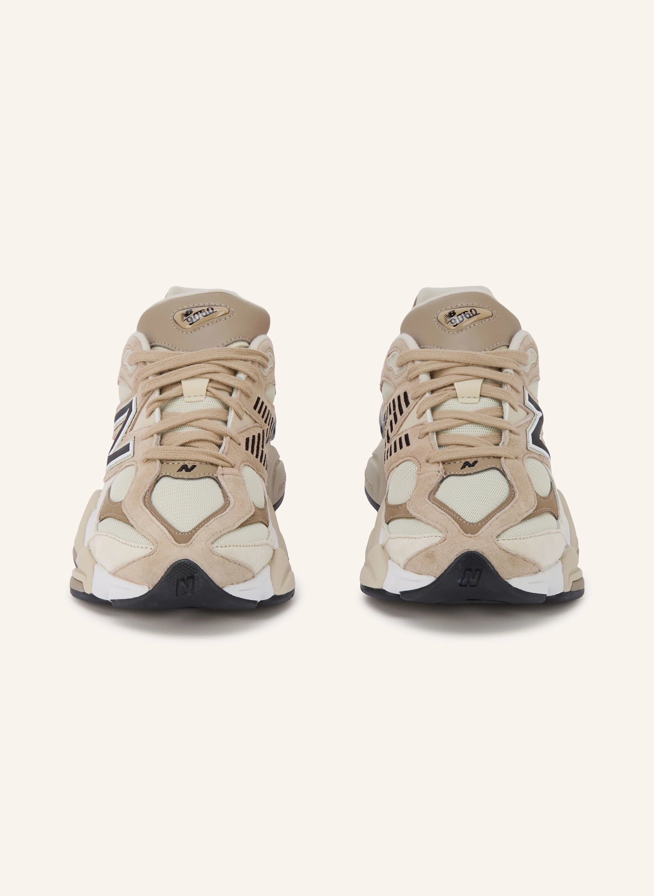 New Balance NB 9060 Beige Cream