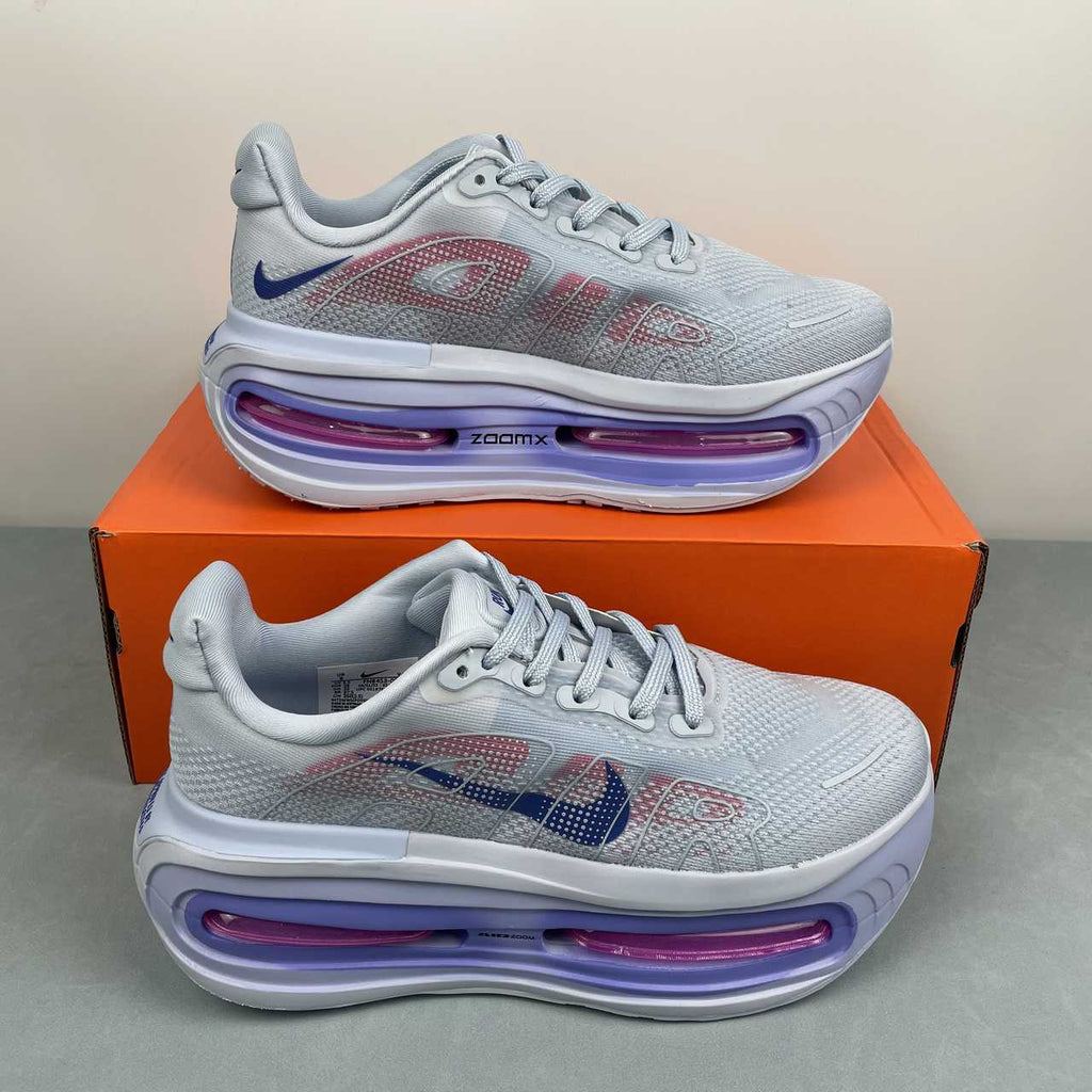 Nike Vomero Premium ice blue pink