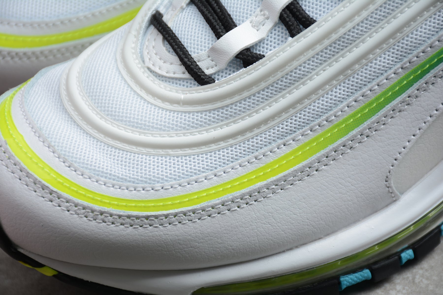 Nike Air Max 97 Worldwide Pack- White