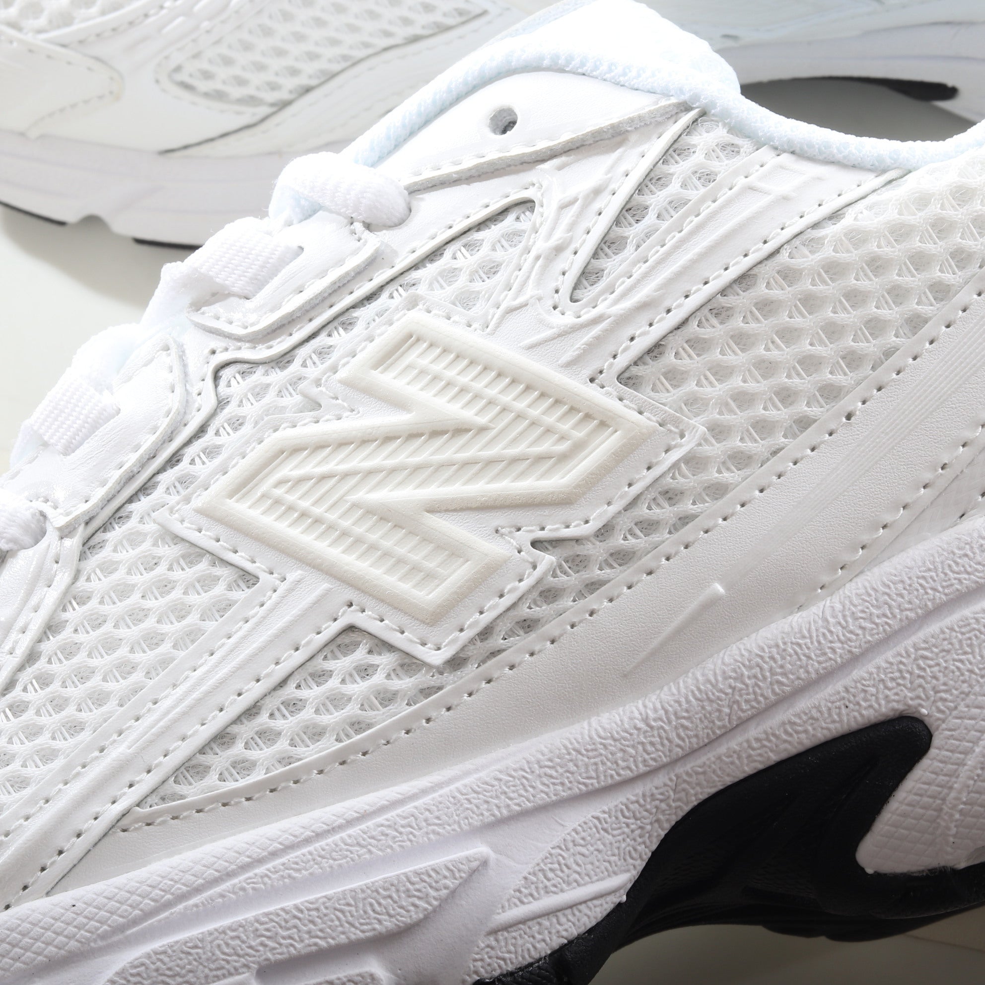 New Balance NB 740 W White