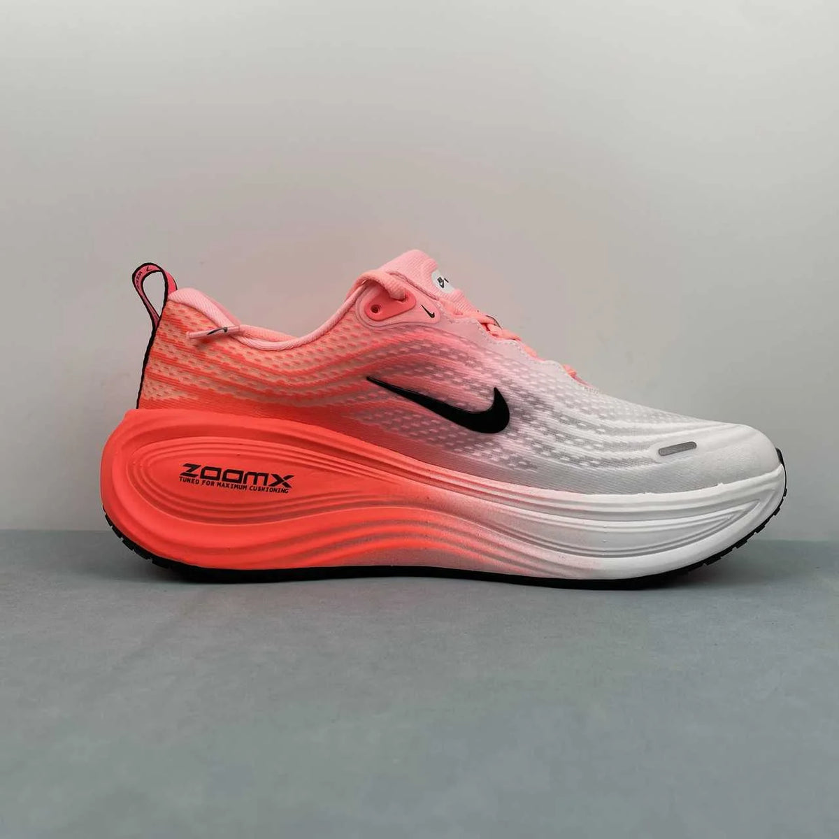 Nike Vomero Plus Running Shoes White Orange Red – Daily Trainer Ammortizzato