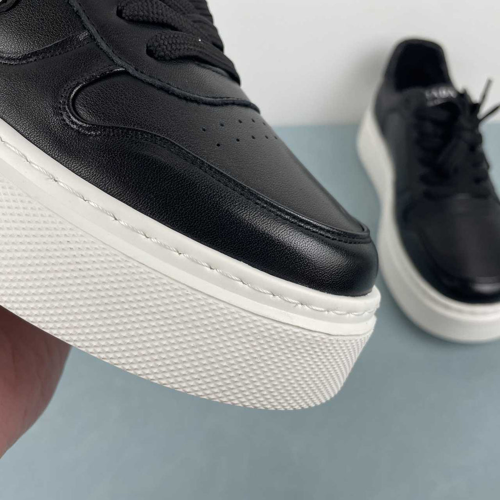 Prada sneakers in pelle con platform nero