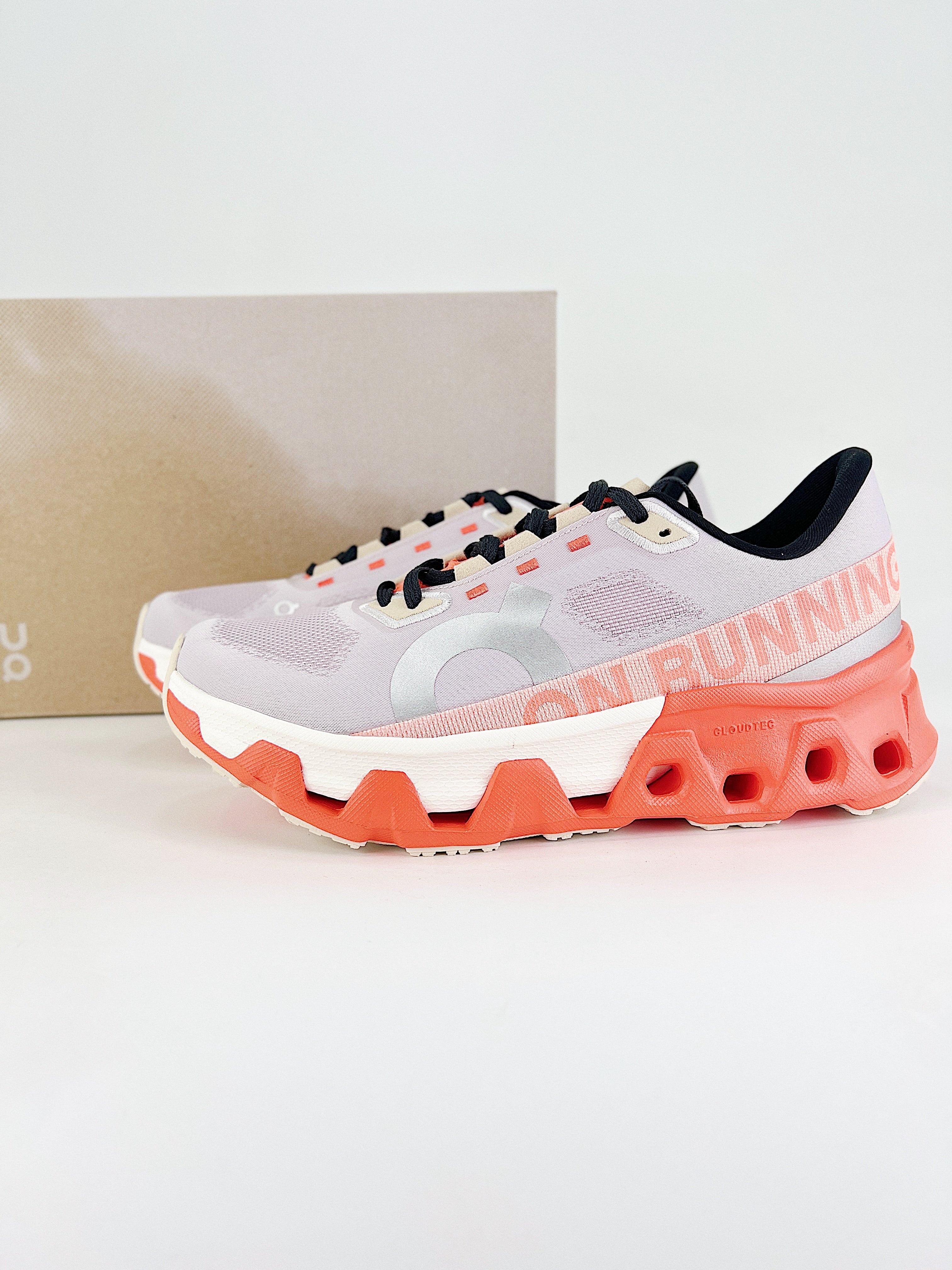 On Cloud Running Cloudmonster Hyper Mauve Flame
