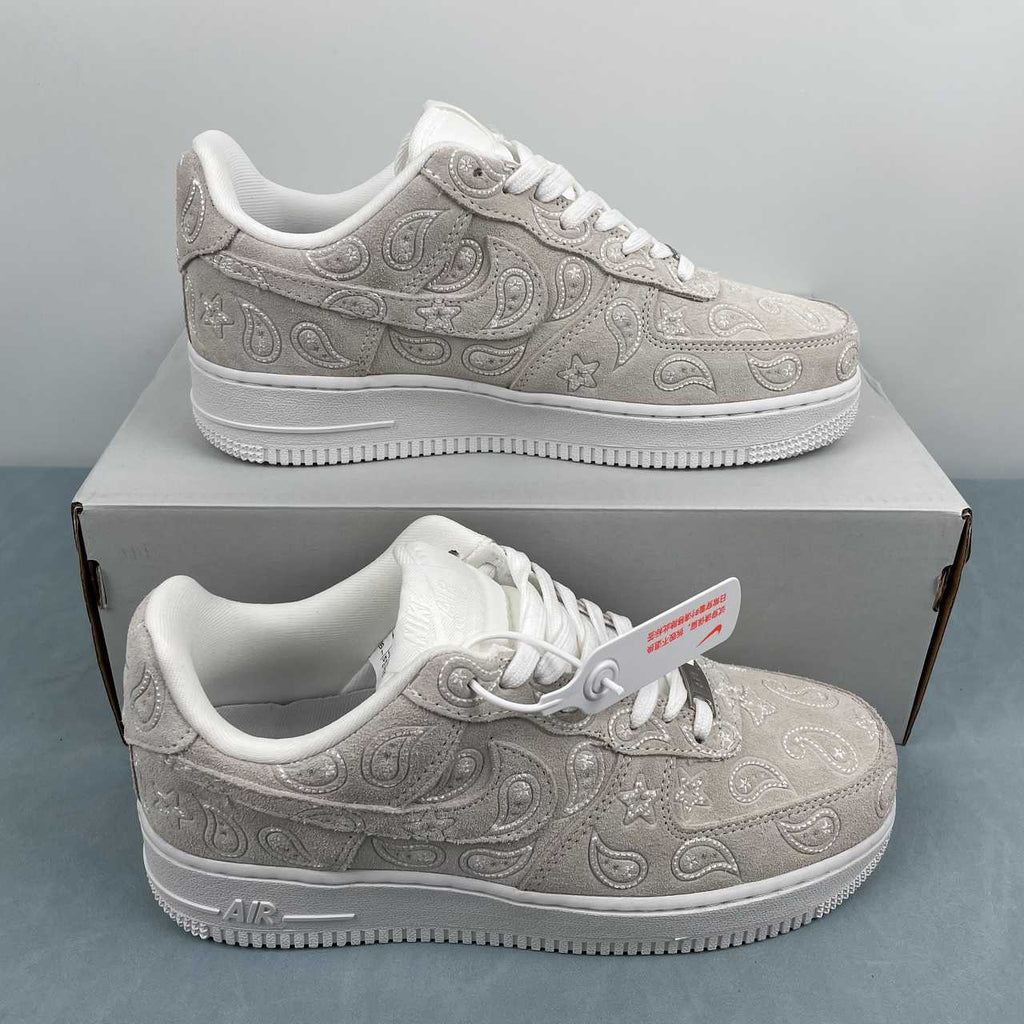 Nike Air Force 1 '07 LV8 "Paisley"