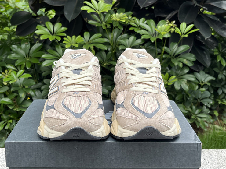 New Balance NB 9060 Driftwood Castlerock