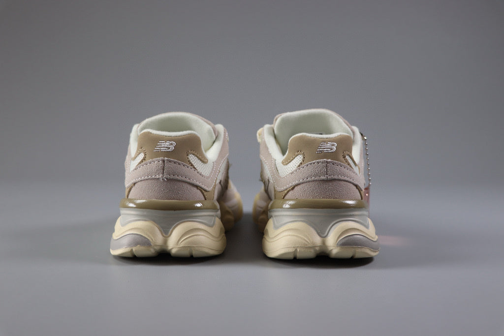 New Balance NB 9060 junior Cipria/Beige