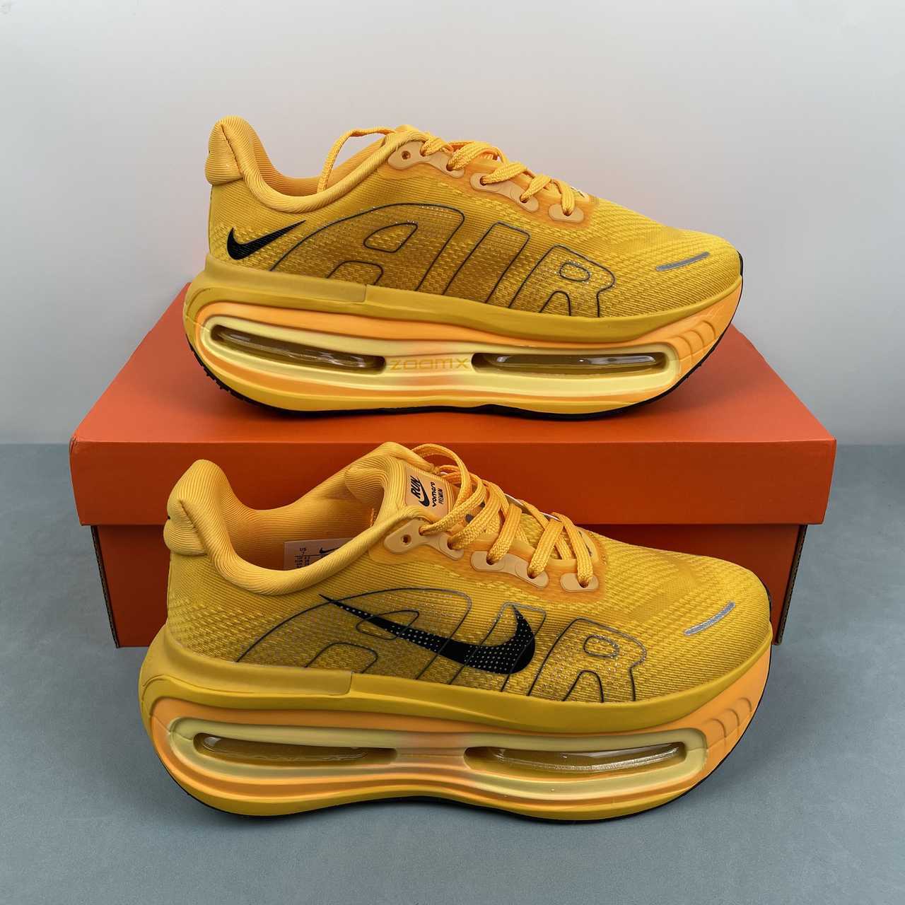 Nike Vomero Premium yellow - VIBES MILANO