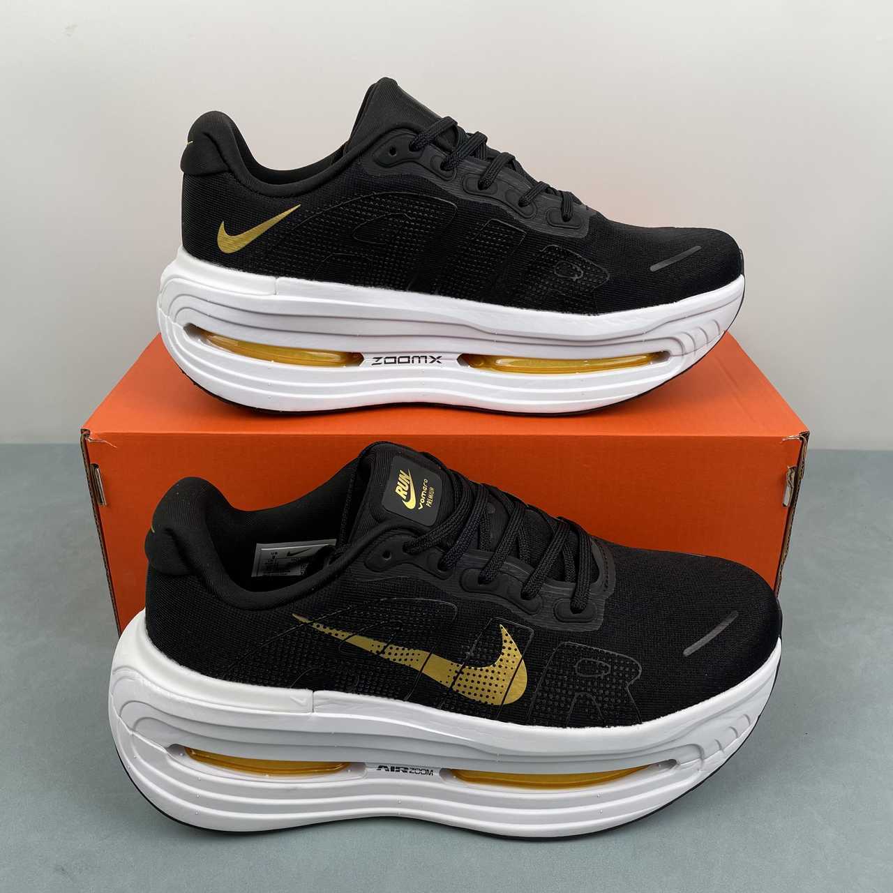 Nike Vomero Premium white black gold