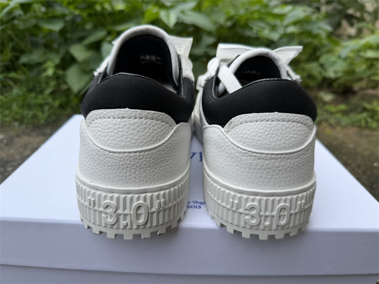 Off-White c/o Virgil Abloh Off Court 3.0 Low Top White Black
