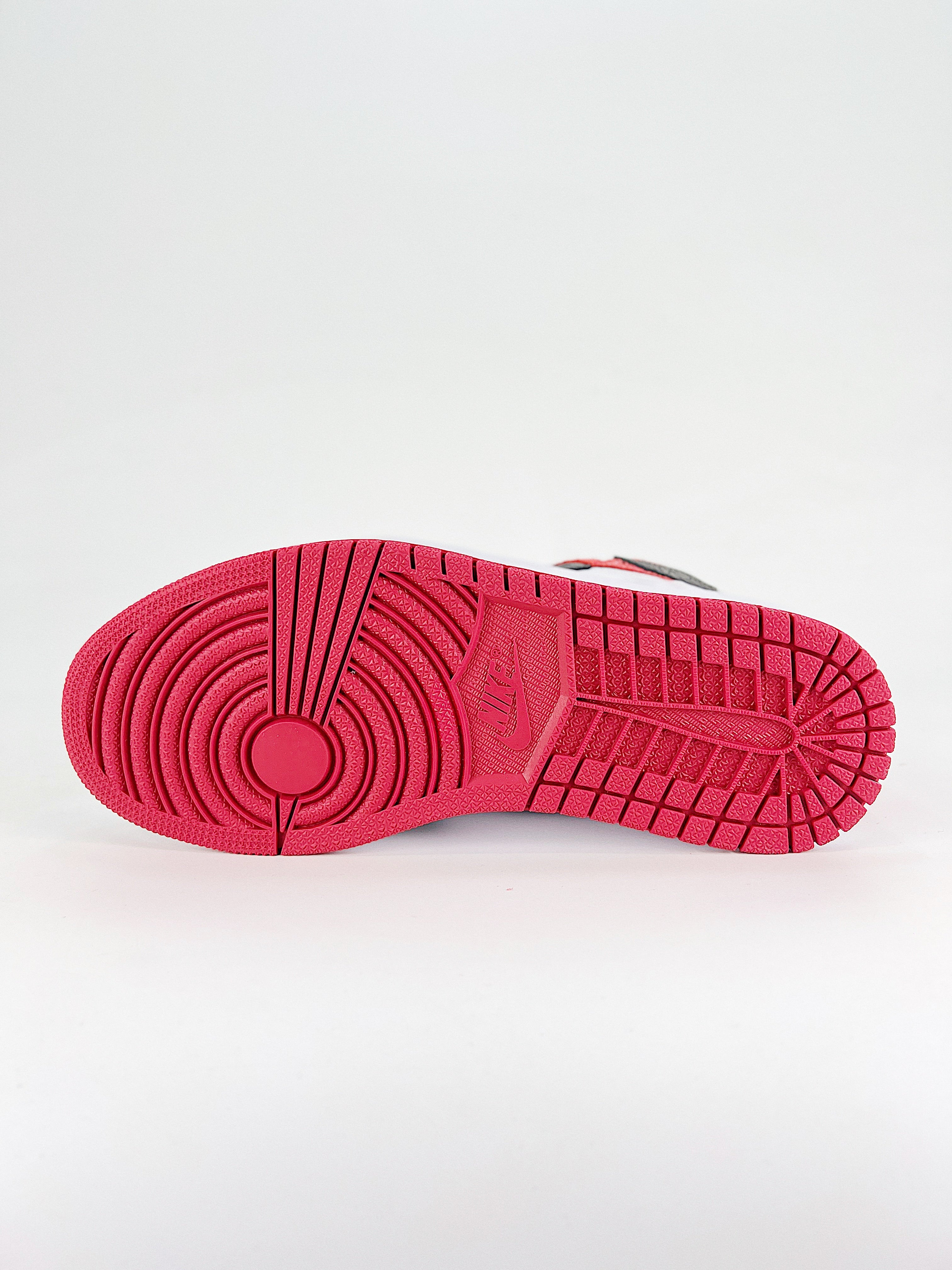 Nike Air Jordan 1 Retro High OG Ruby