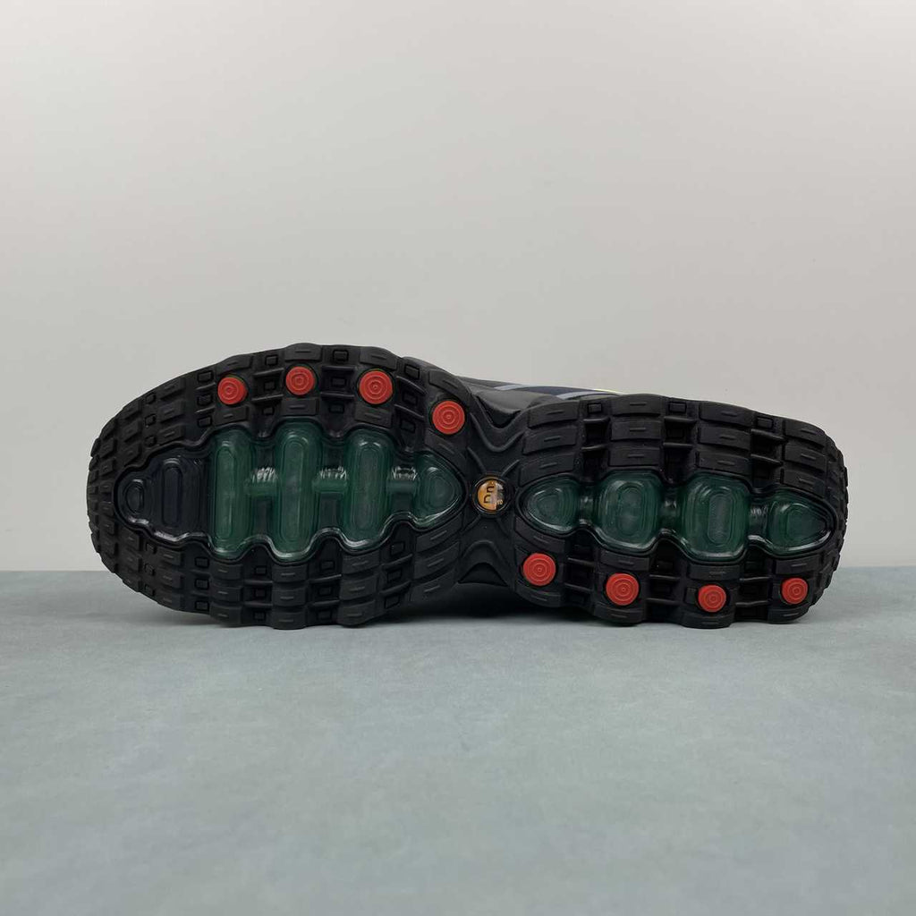 Nike Air Max Dn8 Black/Light Smoke Grey/Black/Volt