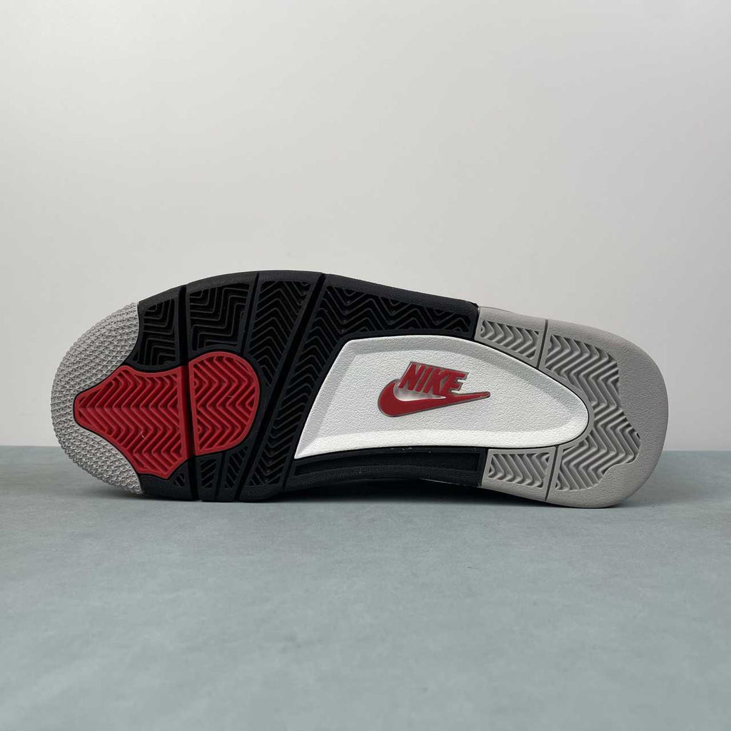 Nike Air Jordan 4 Retro Summit White Cement Grey Black Fire Red - VIBES MILANO