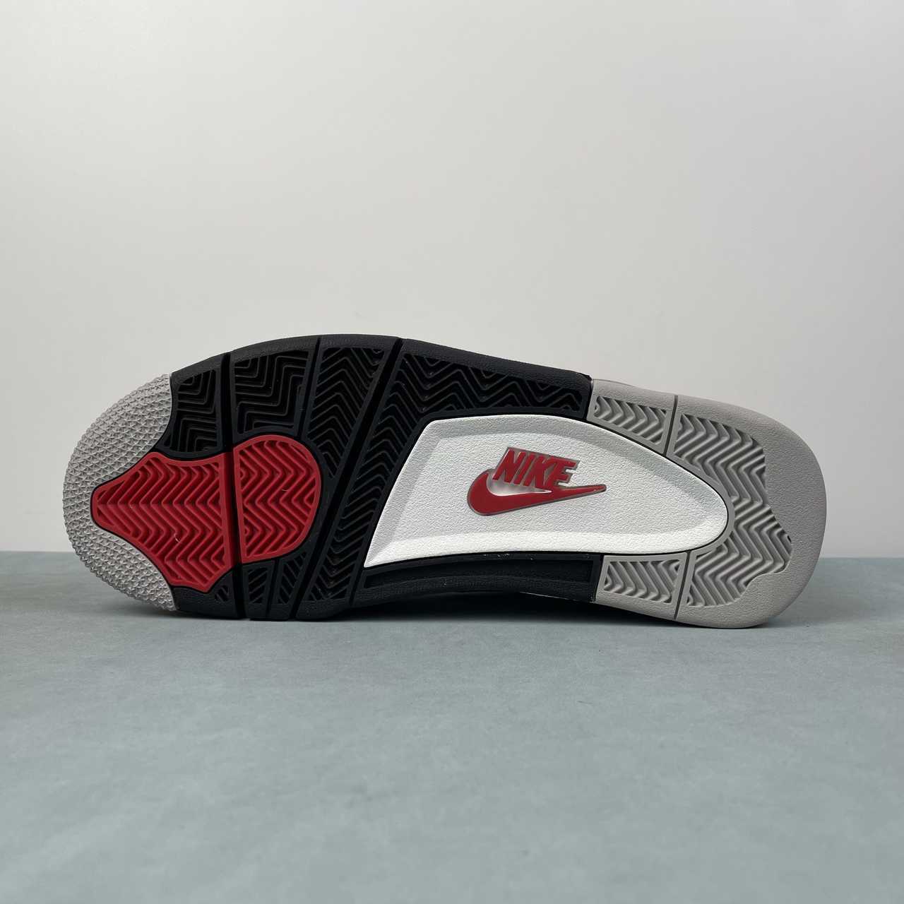 Nike Air Jordan 4 Retro Summit White Cement Grey Black Fire Red - VIBES MILANO