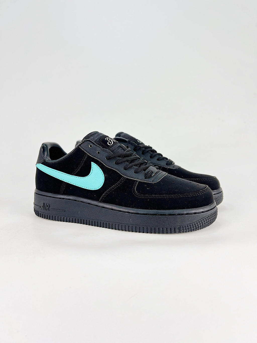 Nike Air Force 1 ’07 Low x Tiffany & Co