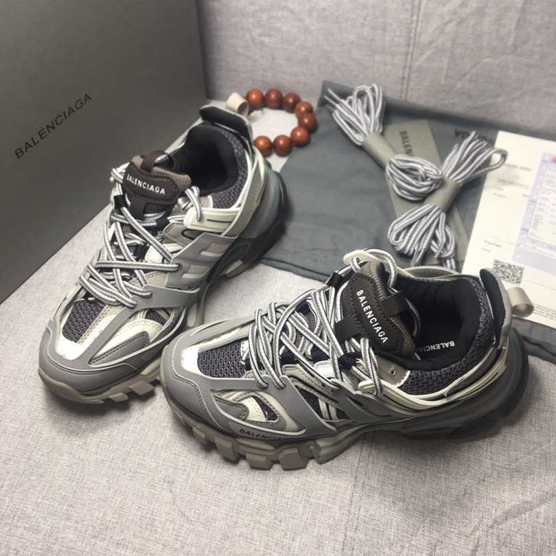 Balenciaga Sneakers Track 3.0 grigio