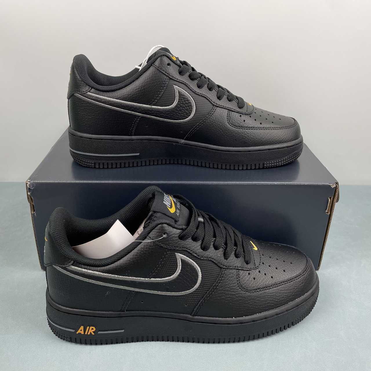 Nike Air Force 1 ’07 Low Black & Laser Orange