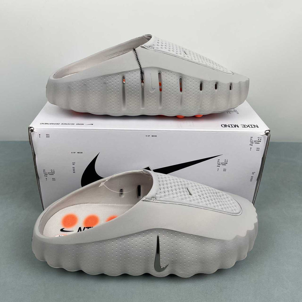 Nike Mind 001 LT Smoke Grey Chrome. Scarpe recovery e relax - VIBES MILANO