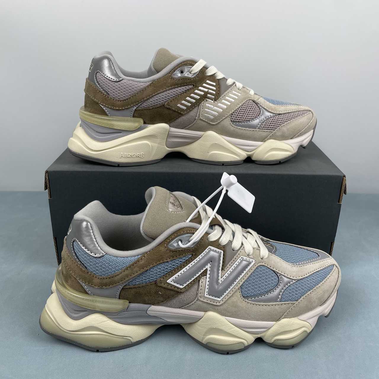 New Balance NB 9060 Mushroom Aluminium - VIBES MILANO