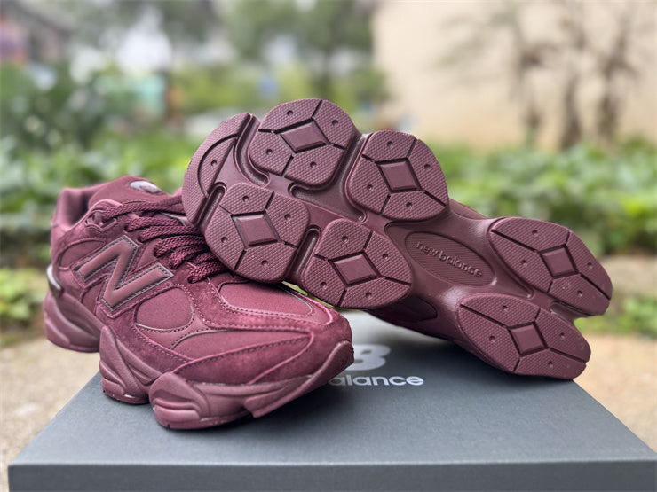New Balance NB 9060 Burgundy