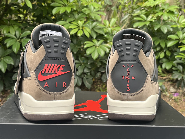 Travis Scott x Nike Air Jordan 4 Retro OG "Cactus Jack/Marrone/Nero"