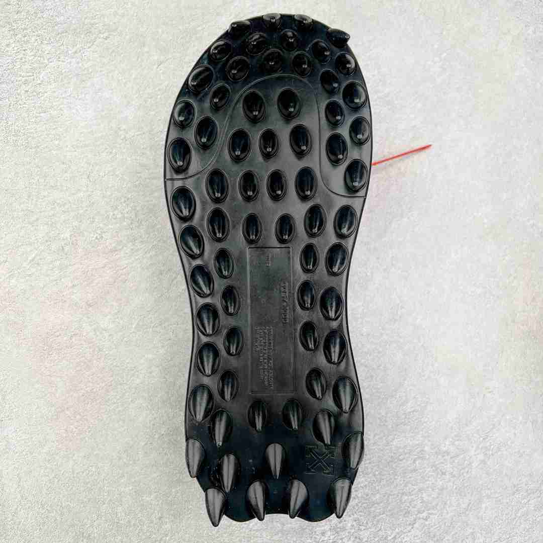 Off-White Odsy 1000 OW total black