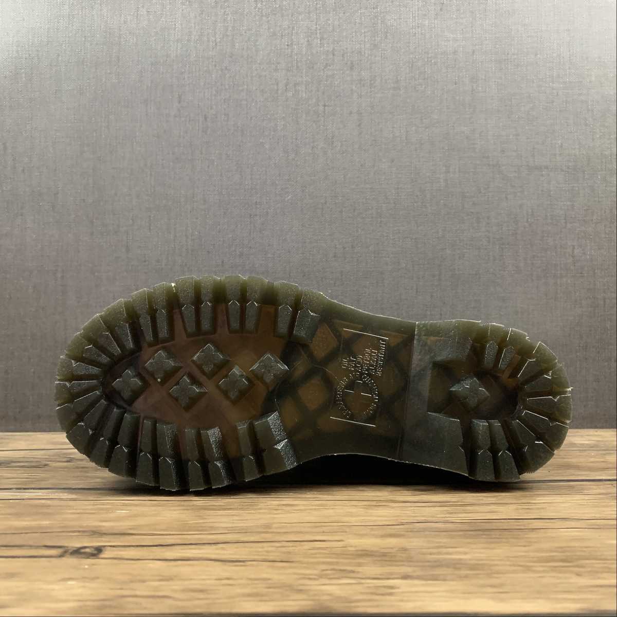 DR. MARTENS Anfibi Sinclair Black 11922003