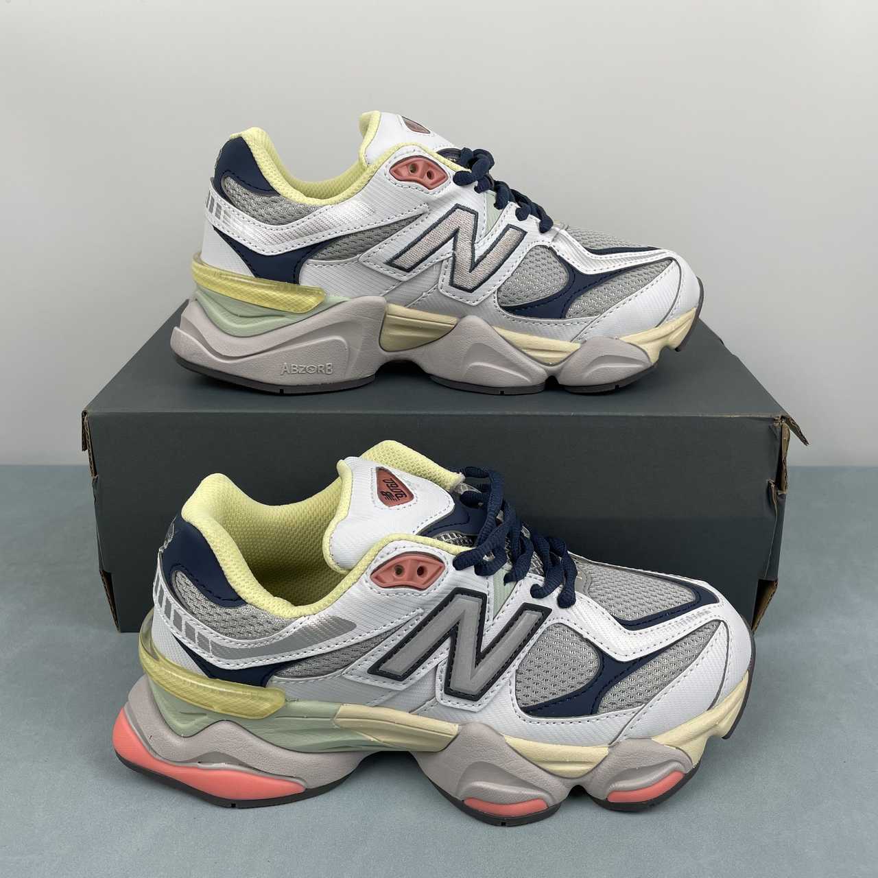 New Balance NB 9060 Light Grey Deep Ocean