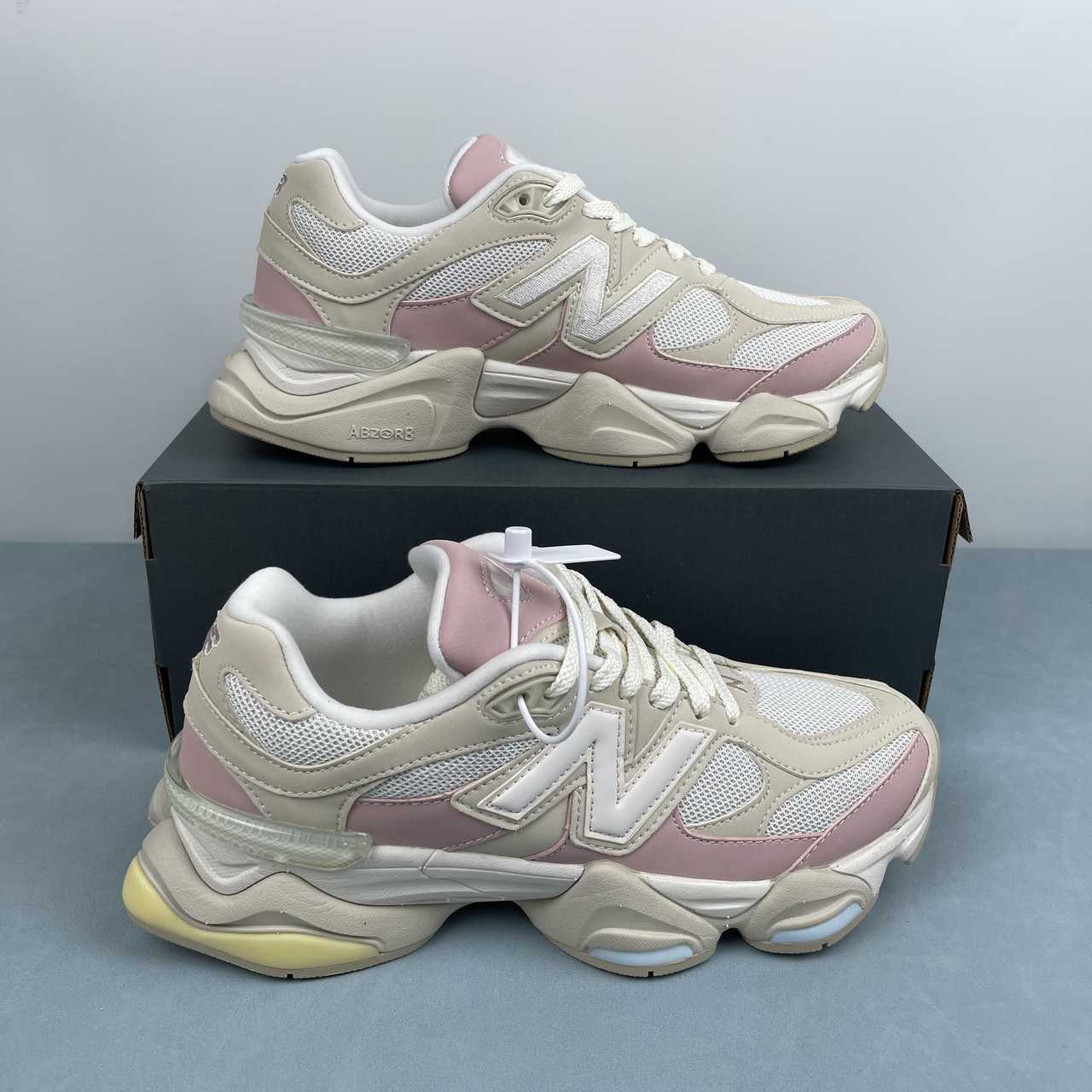 New Balance NB 9060 Pink Cream