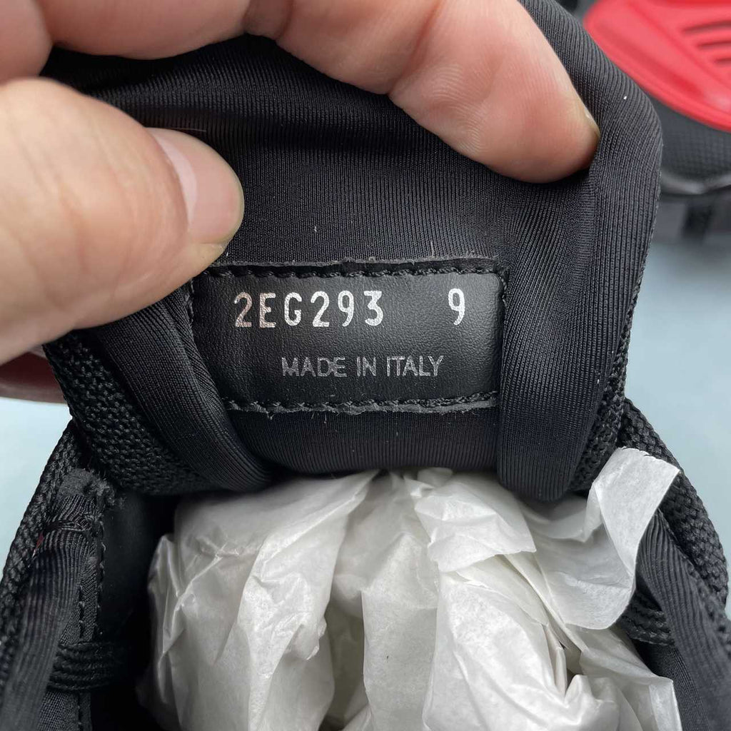 Prada sneakers Cloudbust Thunder nero rosso