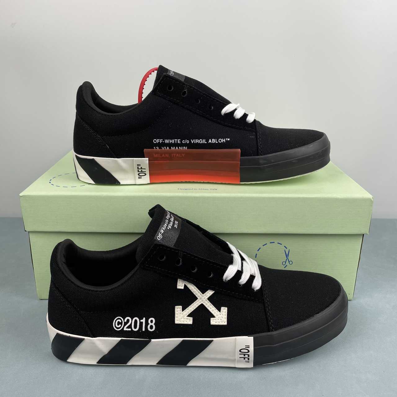 Off-White Vulcanized Low tela nero Virgil Abloh