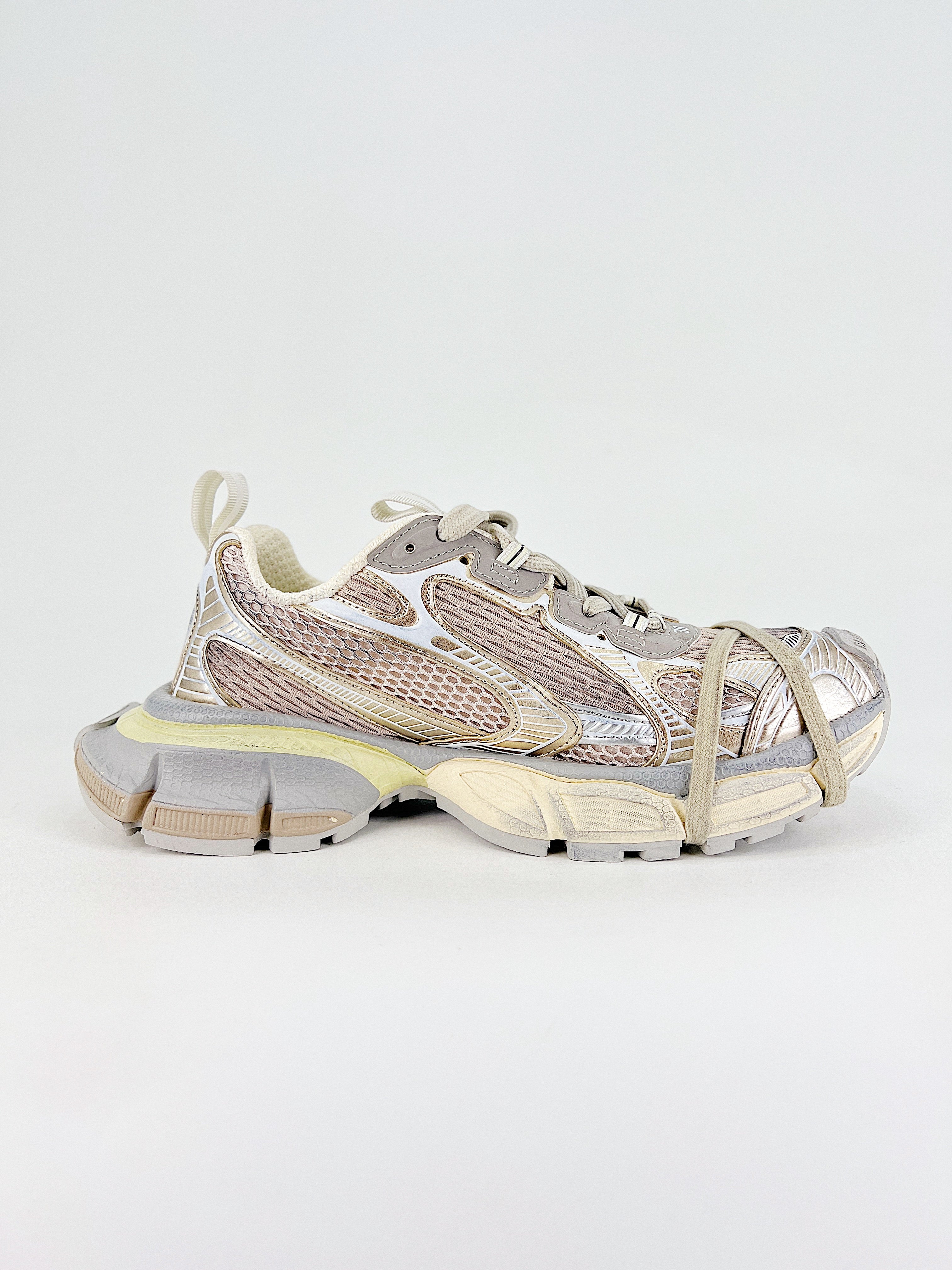 Balenciaga Sneakers 3 XL Eggshell
