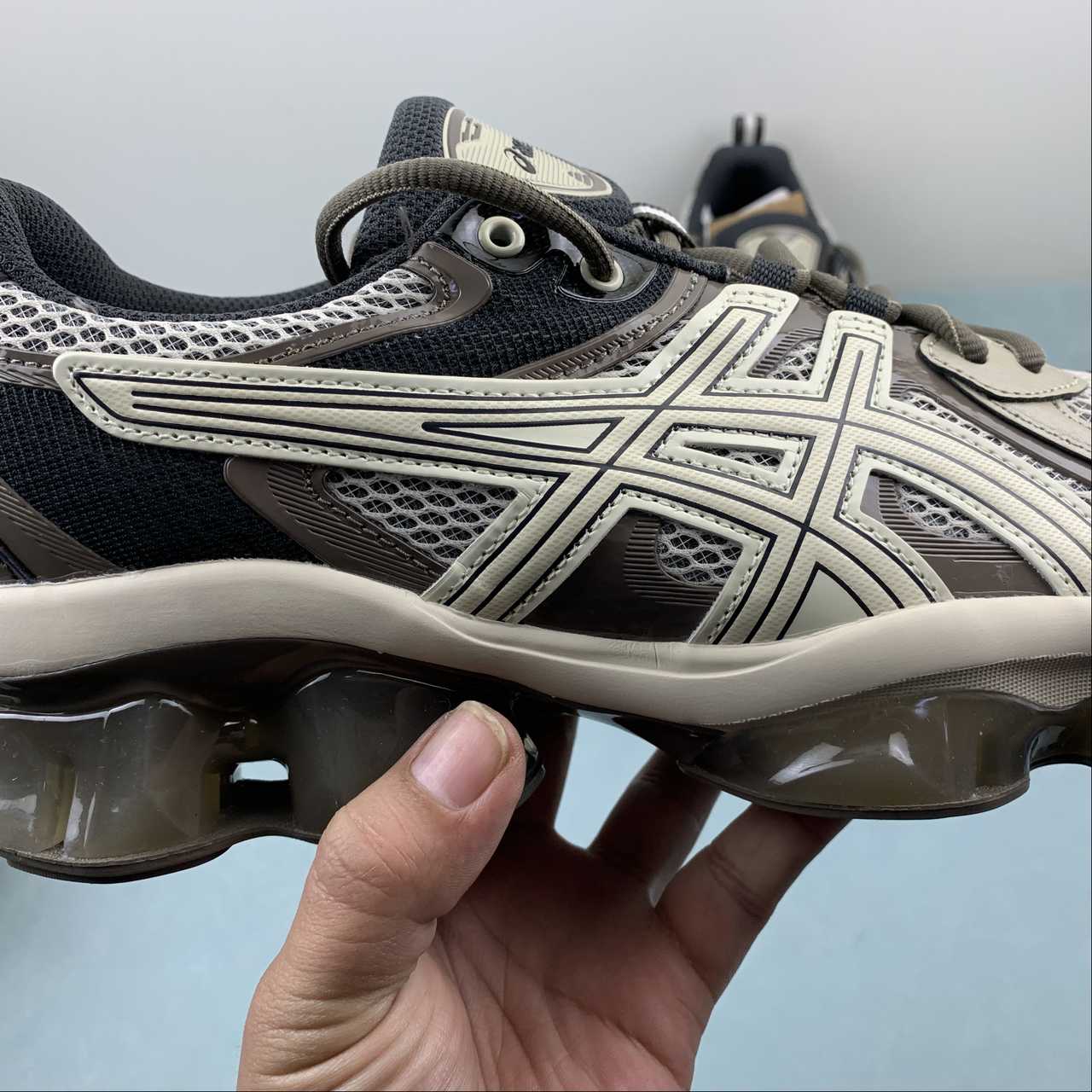 Asics Gel-Quantum Kinetic Birch Dark Taupe