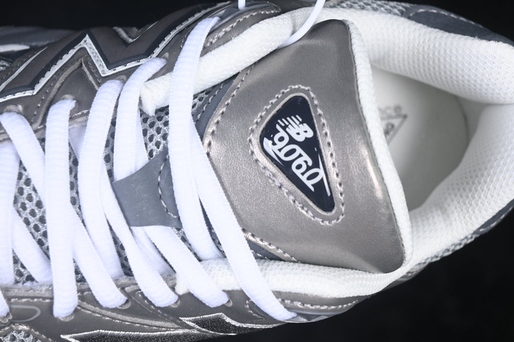 New Balance NB 9060 Magnet Faded Black