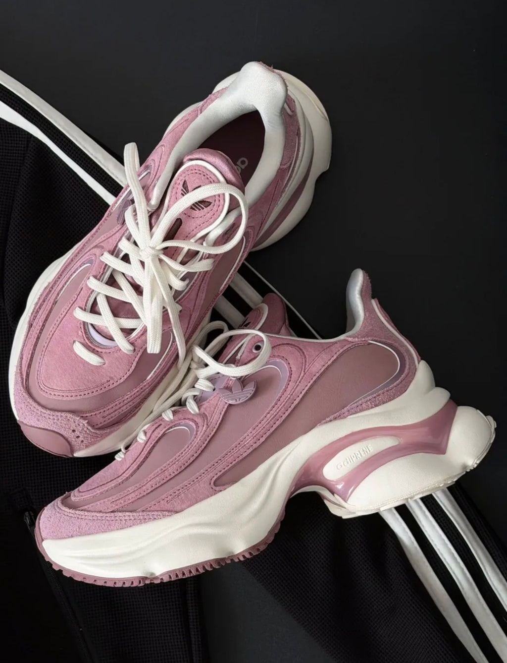 Adidas Originals Ozvenuz CNY Chunky Platform Magic Mauve Off White